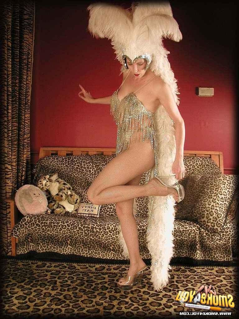 14P Katja puts on a great show as smoking Vegas showgirl