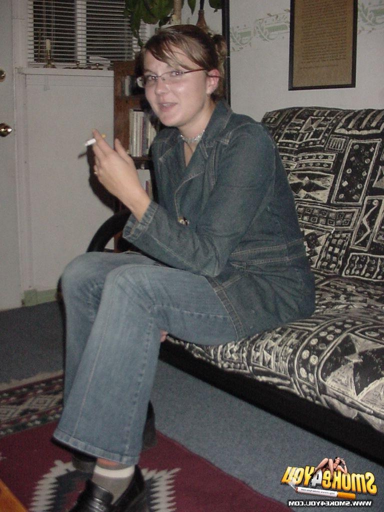 16P Shy Bianca stops by  for a smoke and to tease the camera
