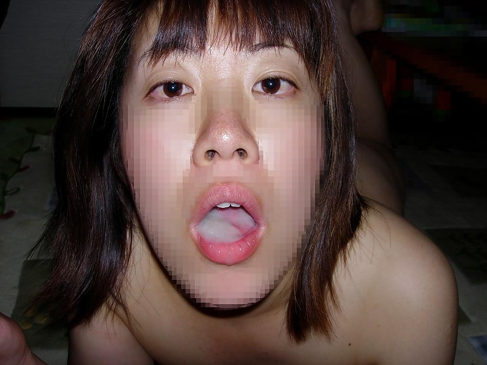 8P Serve at the mouth of Japanese female pigs