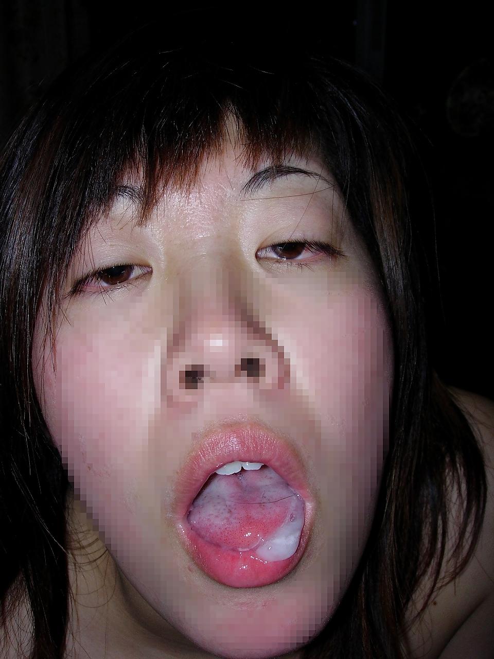 8P Serve at the mouth of Japanese female pigs