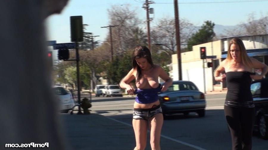 12P Two amateur babes get sharked in public by a guy
