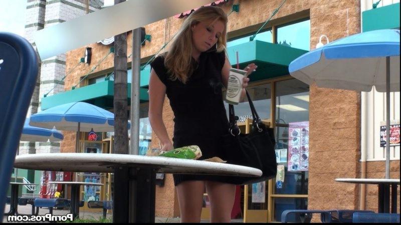 12P Guy stalking a babe in public and lifts her skirt