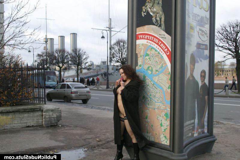 15P Busty babe flashing nude and petting her body with lollipop in public