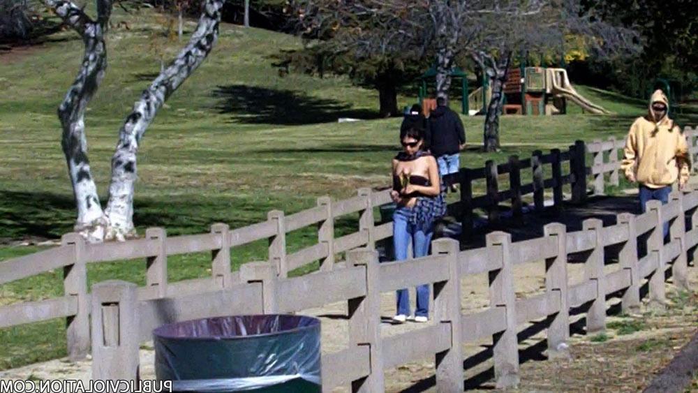 16P Naughty babes getting exposed in public