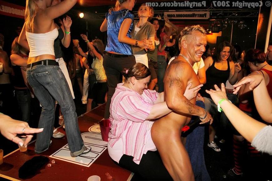 19P Chicks suck off viagra stuffed strippers at monster orgy