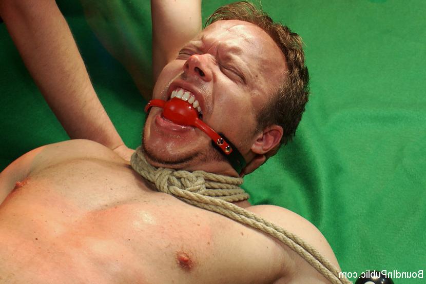15P Muscle dude gets gang fucked on a pool table in public.