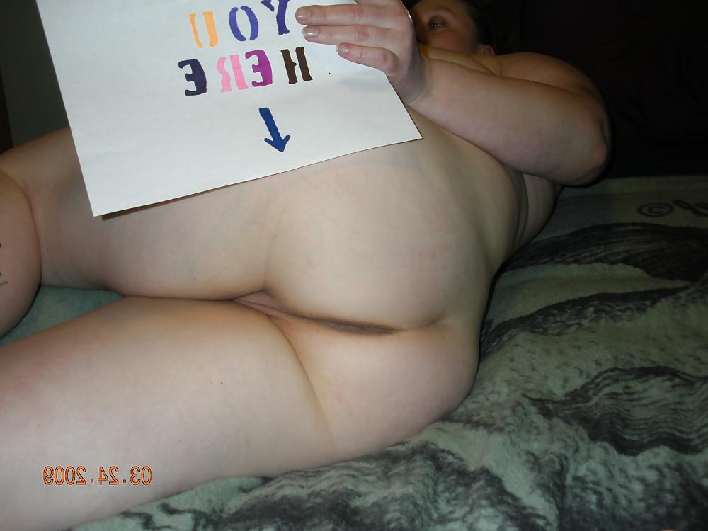 24P Wife looking for male or female fuck fun