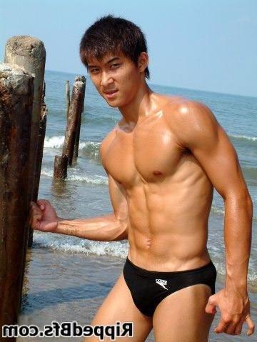 10P Variety of stunning bfs proudly expose their bodies on cam