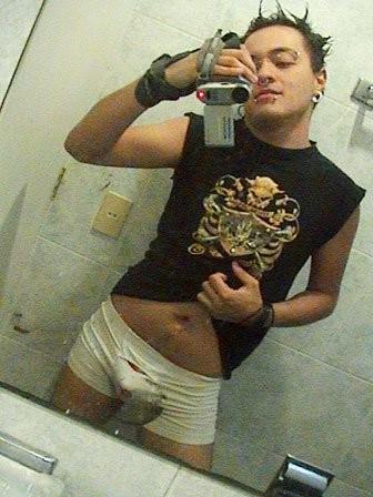 15P Punk flaunts and self-shoots his dick