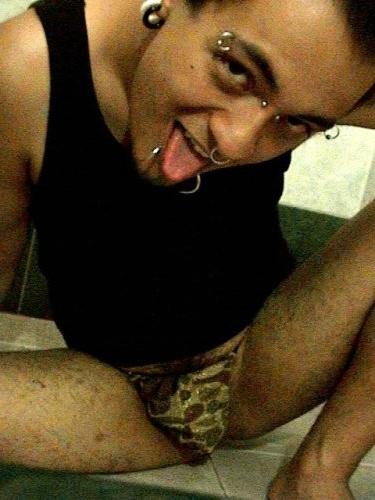15P Punk flaunts and self-shoots his dick