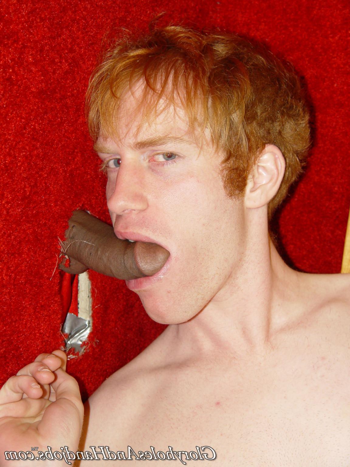 15P Horny guy sucking strong dick in gay gloryhole action
