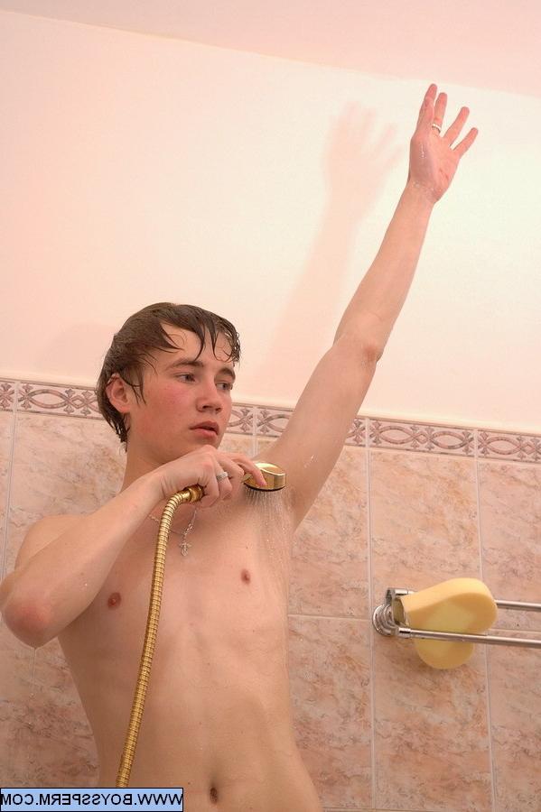 16P Naughty twink sex and crazy cum play!