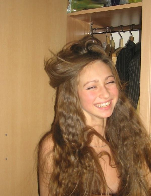 15P Teen girlfriend posing in her panties