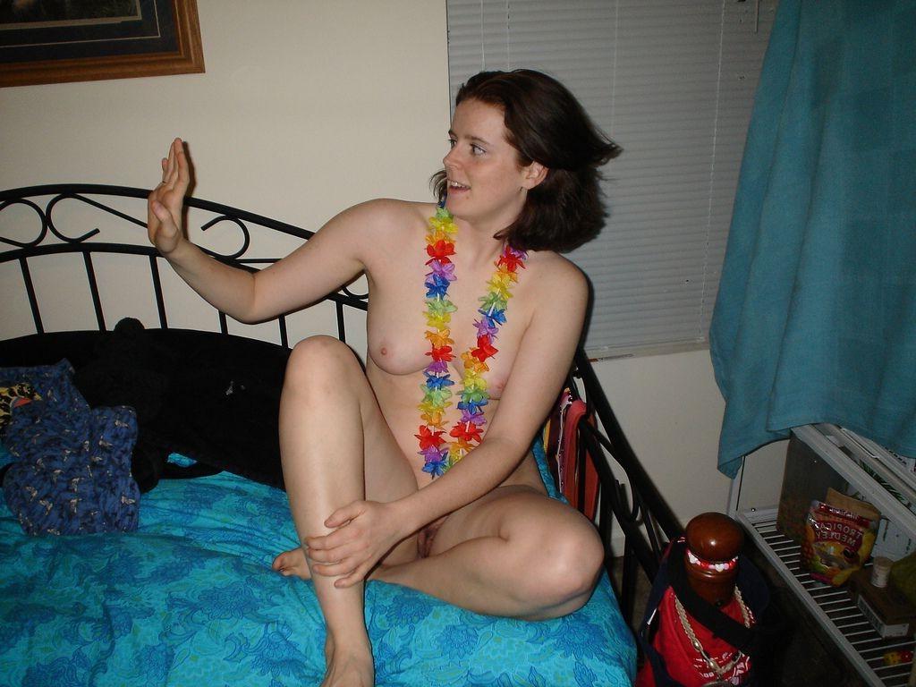 16P Really hot naughty babe doing lots of nasty things to herself
