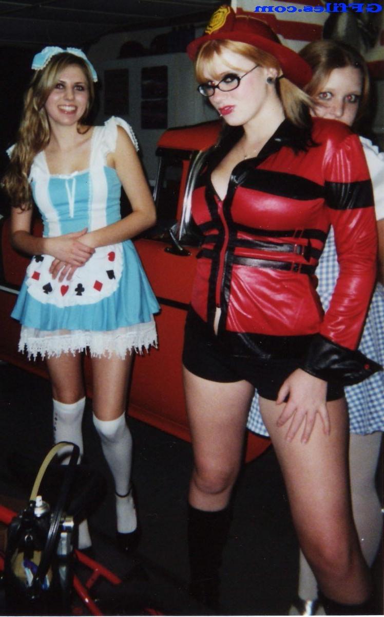16P Amateur homemade candid teen girls exposed
