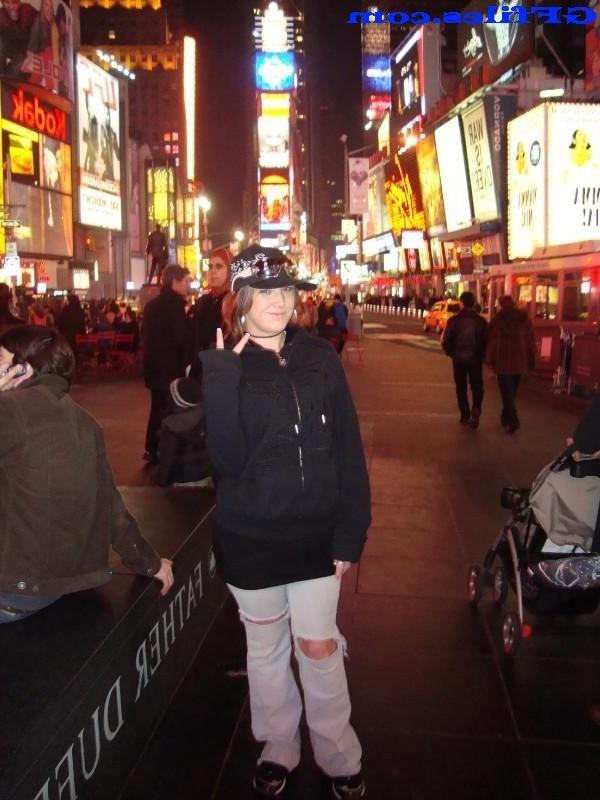 16P Candid shots of real amateur teens