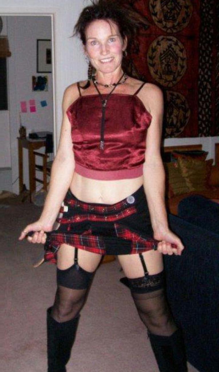 15P Photos of my favorite kinky MILFs