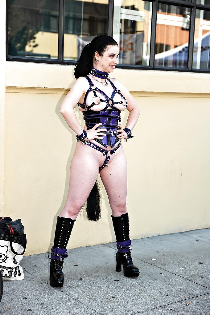 21P Real Pony Girls af Folsom Street Fair