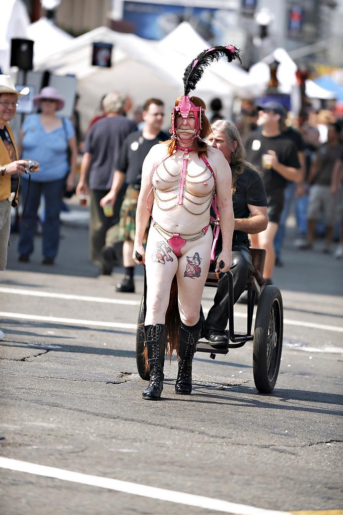 21P Real Pony Girls af Folsom Street Fair
