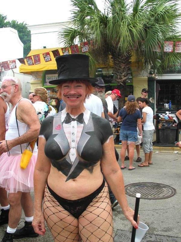 15P old grannies showing off their goodies in public