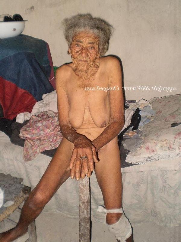 16P watch the hottest old grannies