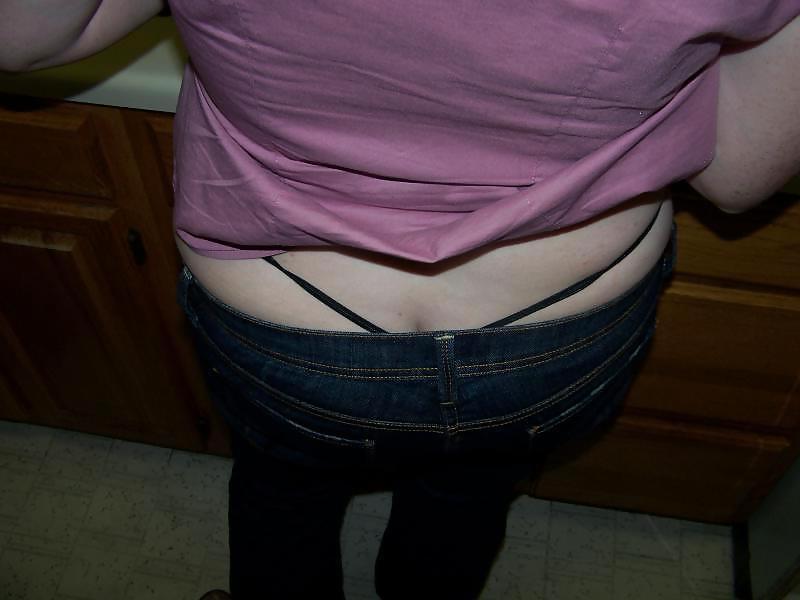 23P CHUBBY THONG GIRL