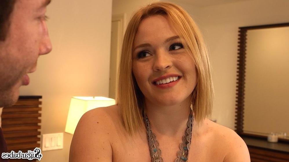 14P Hard working big tit milf fucking sugar daddy for money