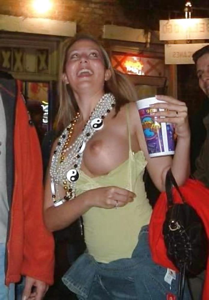 25P REALLY HOT GIRLS IN PUBLIC 30