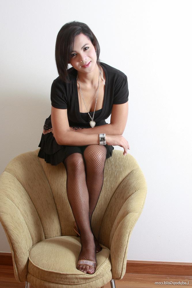 16P Versauter Ladyboy-Porno