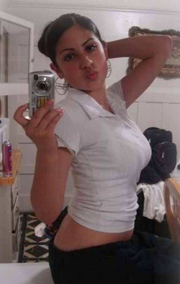 15P Sexy kinky amateur Latina hotties