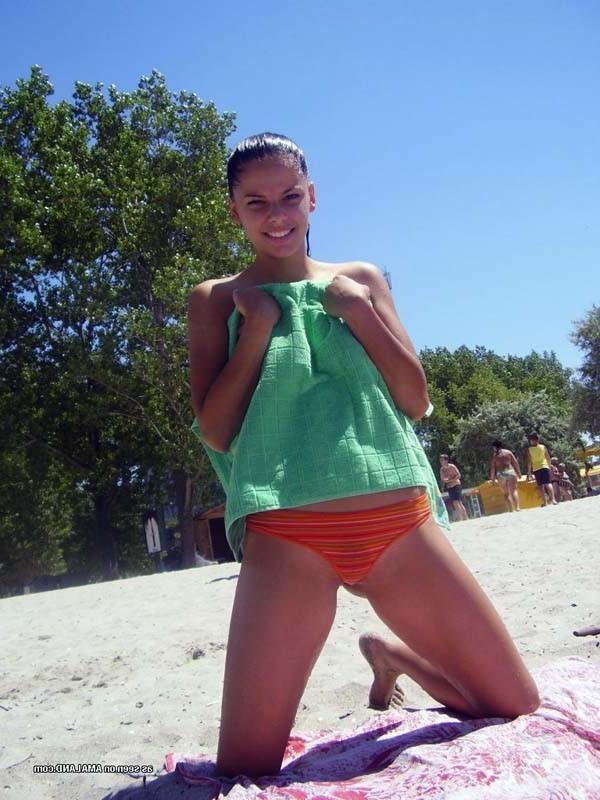 16P Latina GF Juggs