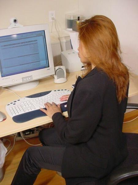 14P single latina mother earns extra money at the office