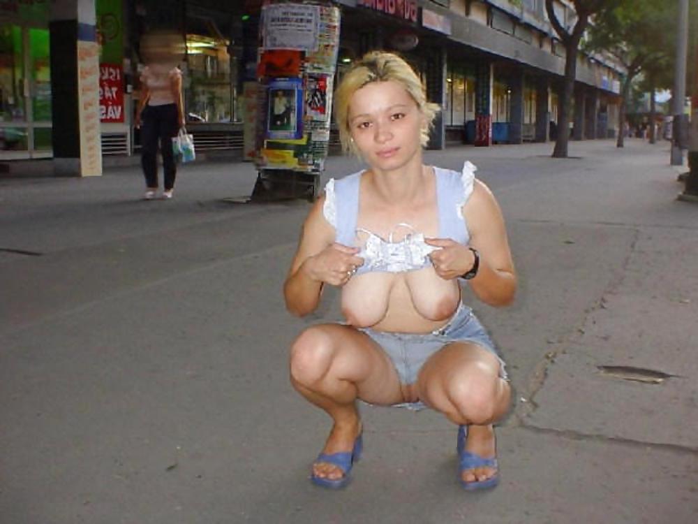 25P REALLY HOT GIRLS IN PUBLIC 04