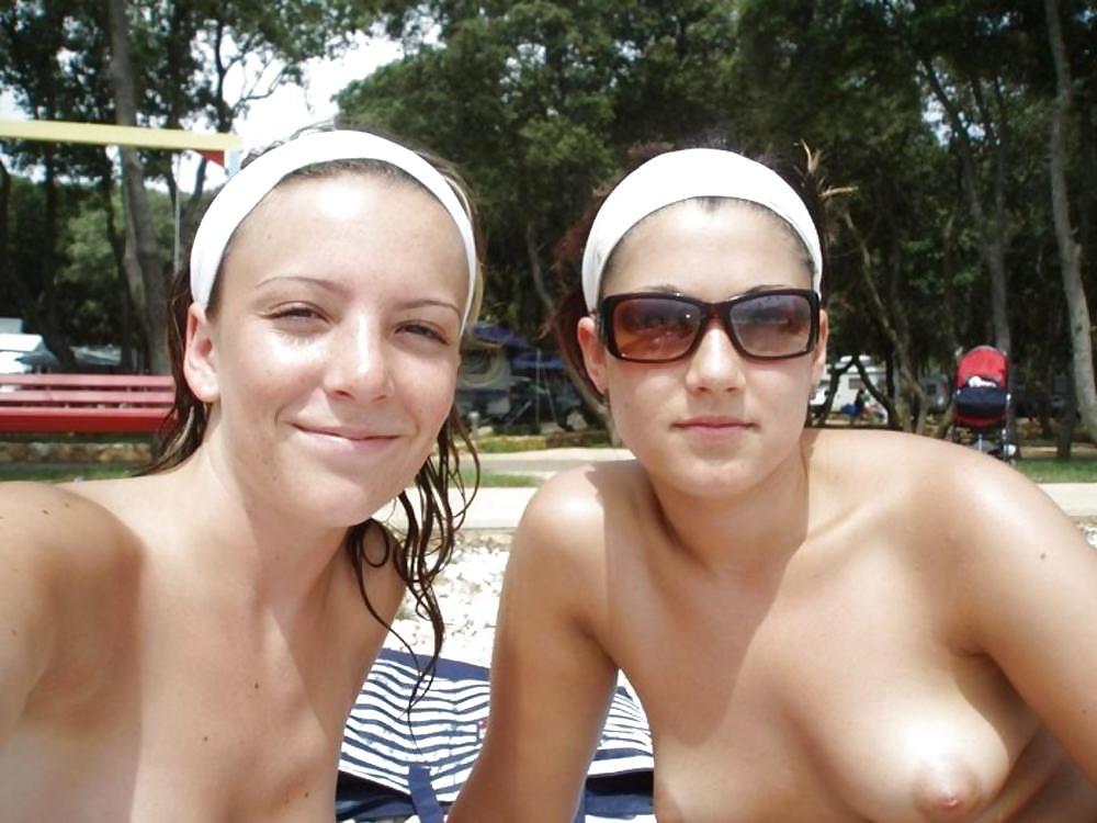 25P REALLY HOT GIRLS IN PUBLIC 05