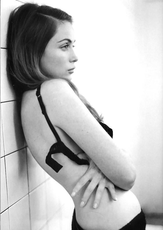 25P Emmanuelle Beart  N15