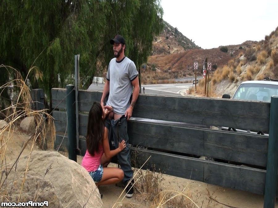 12P Amateur sucks and fucks in public besides a road