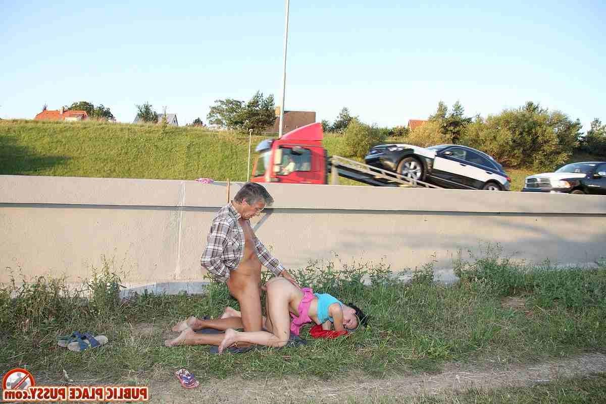 14P Teen having sex with old guy in public