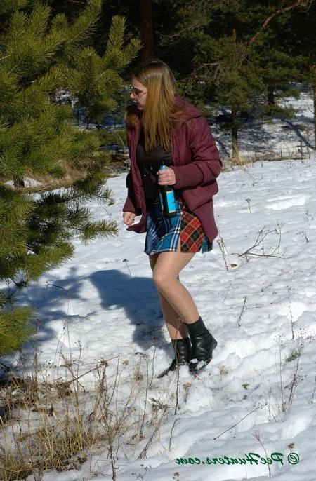 16P Teen peeing in the snow forest