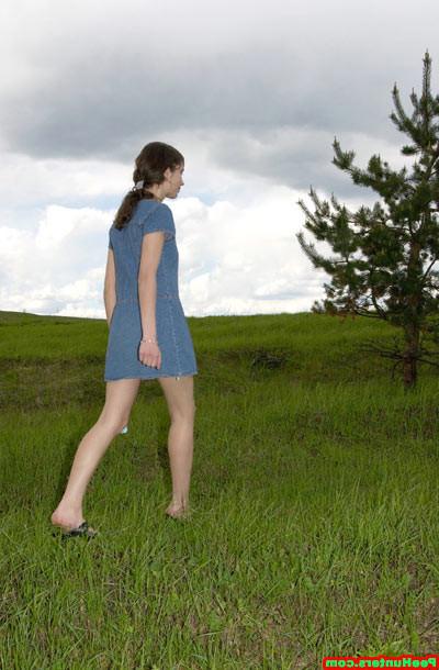 16P Nasty chick in jeans skirt peeing at the nature