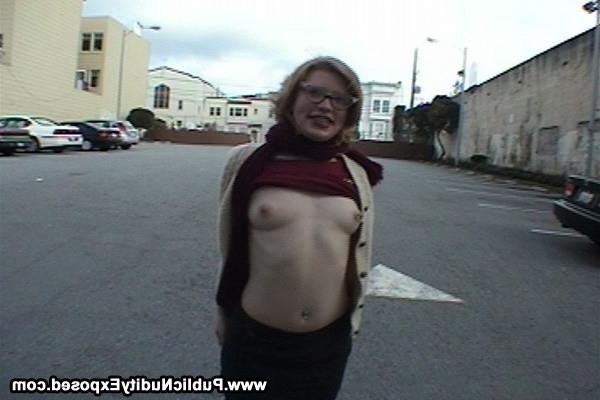 15P naughty chick flashes pussy and tits in public