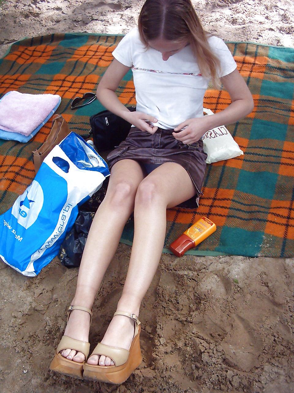 22P Cute blonde girl random 2
