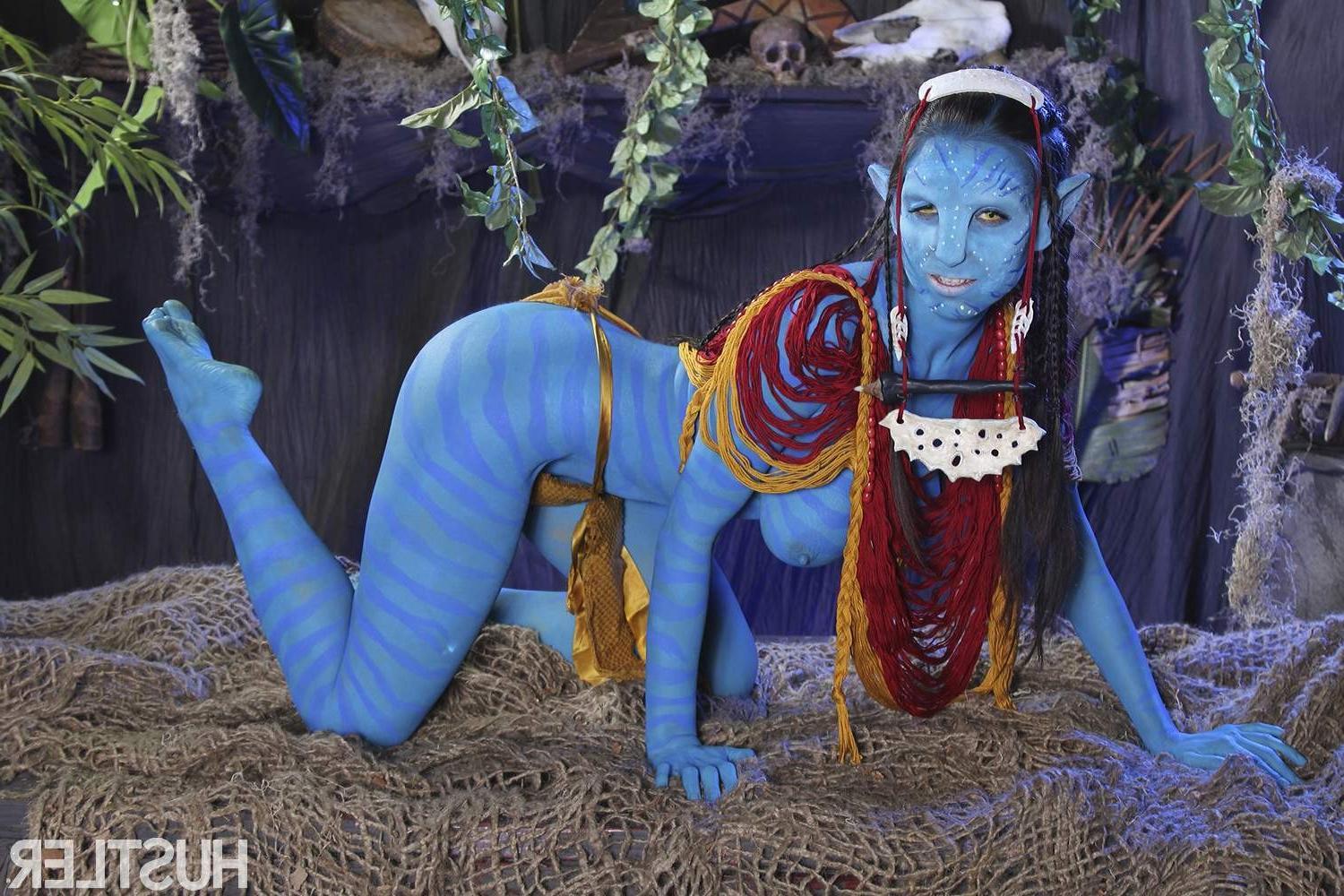 6P Yurizan Beltran is a cock hungry avatar queen