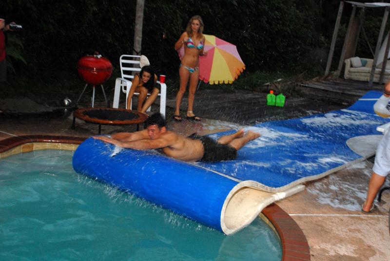 19P torpedoes his tongue right in between her thighs. He slurps on her oyster then r