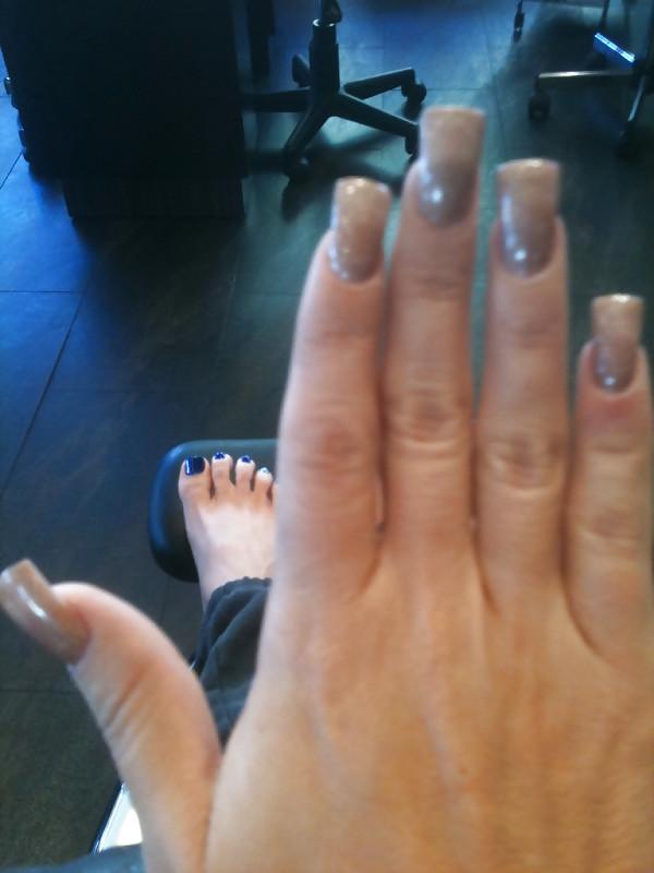 25P Sienna west perfect feet
