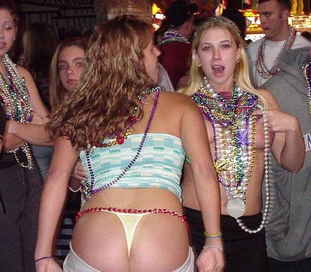 16P Assorted amateur teens showing their tits in public