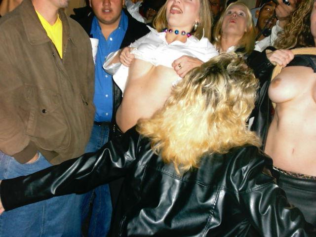 16P Assorted amateur teens showing their tits in public
