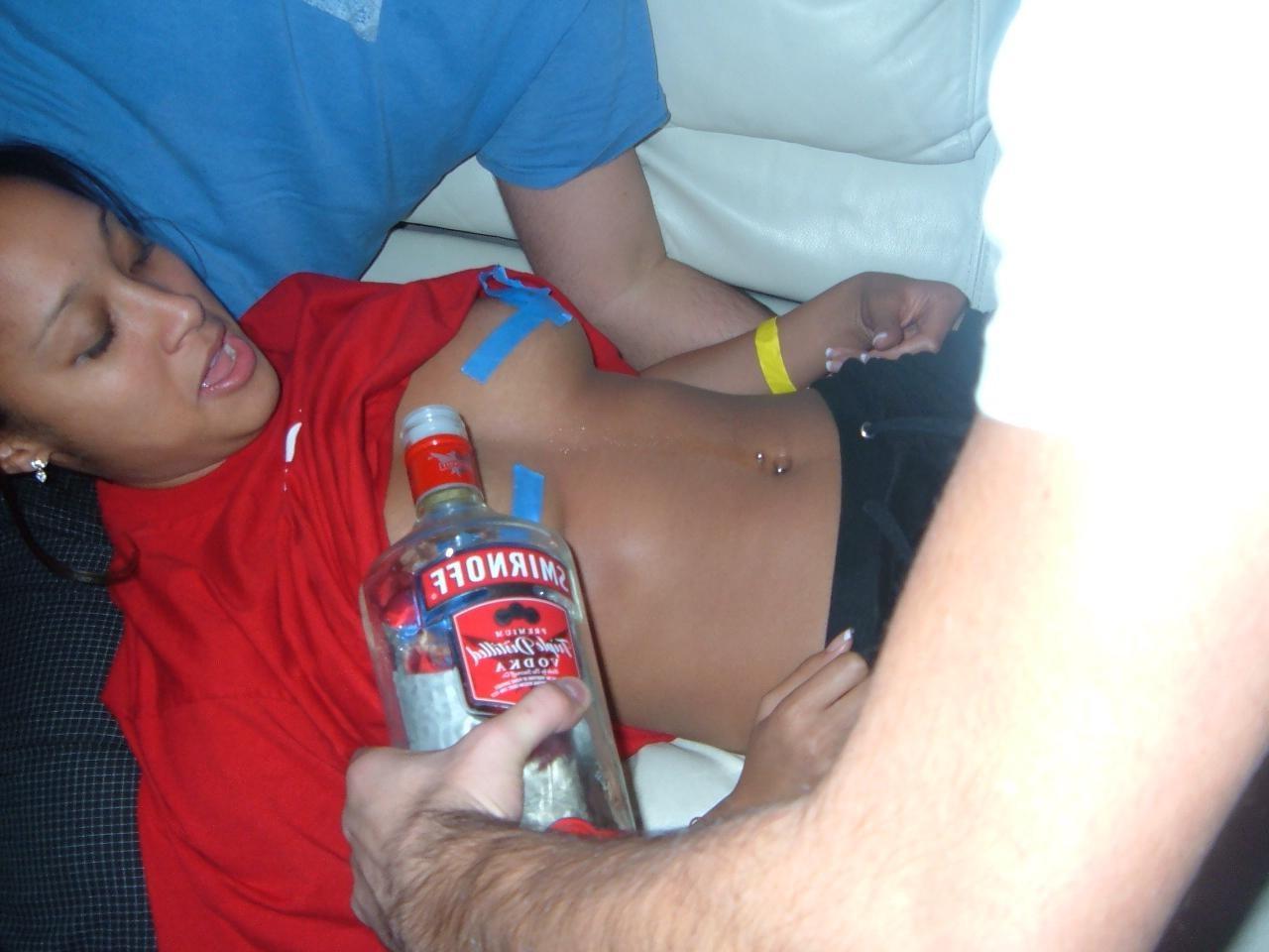 16P Candid photos of real teen amateurs going topless and more