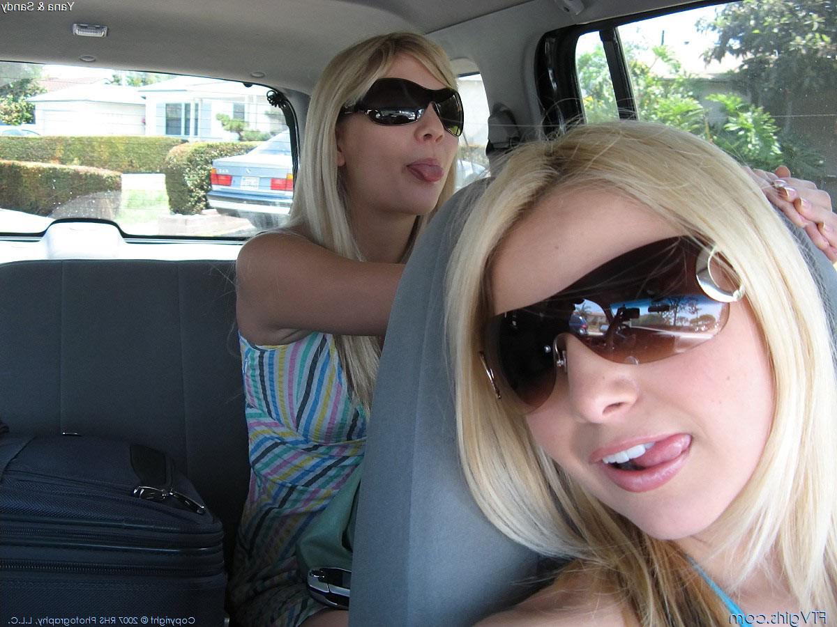 15P Hot sexy blond babes flashing their bits in public