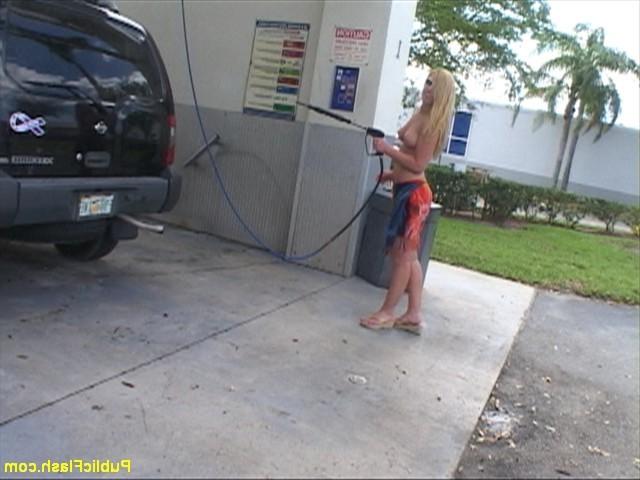 16P blonde chick flashing her naked body in public