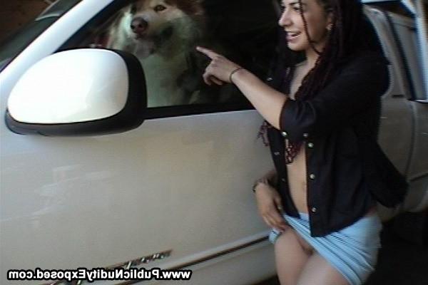 15P naughty latina college chick flashing in public